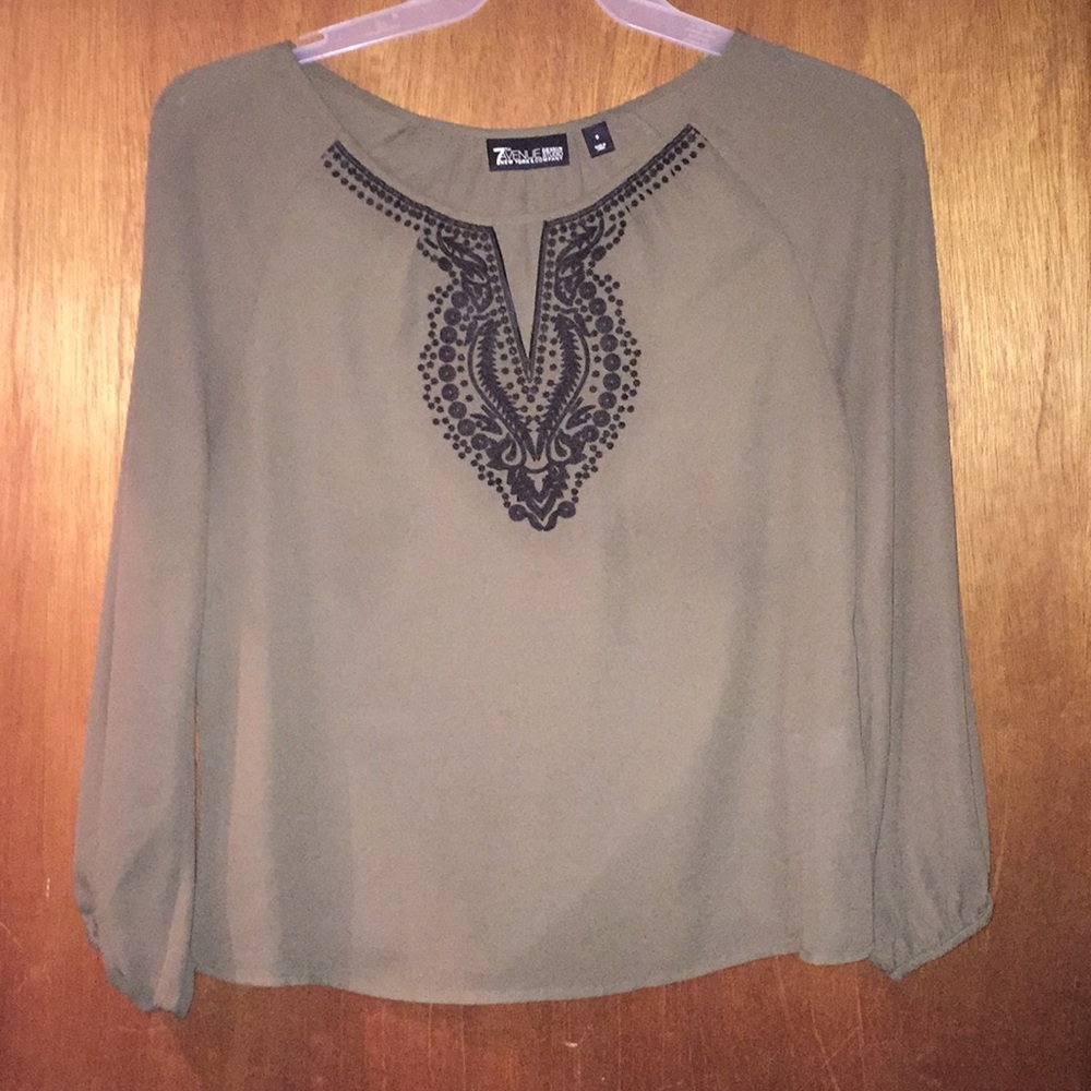 NY&Co blouse